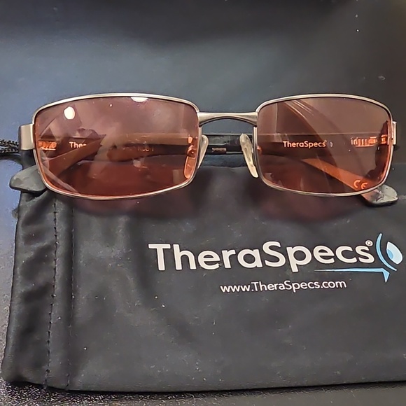TheraSpecs Sunglasses with Pink Lenses - Picture 4 of 4